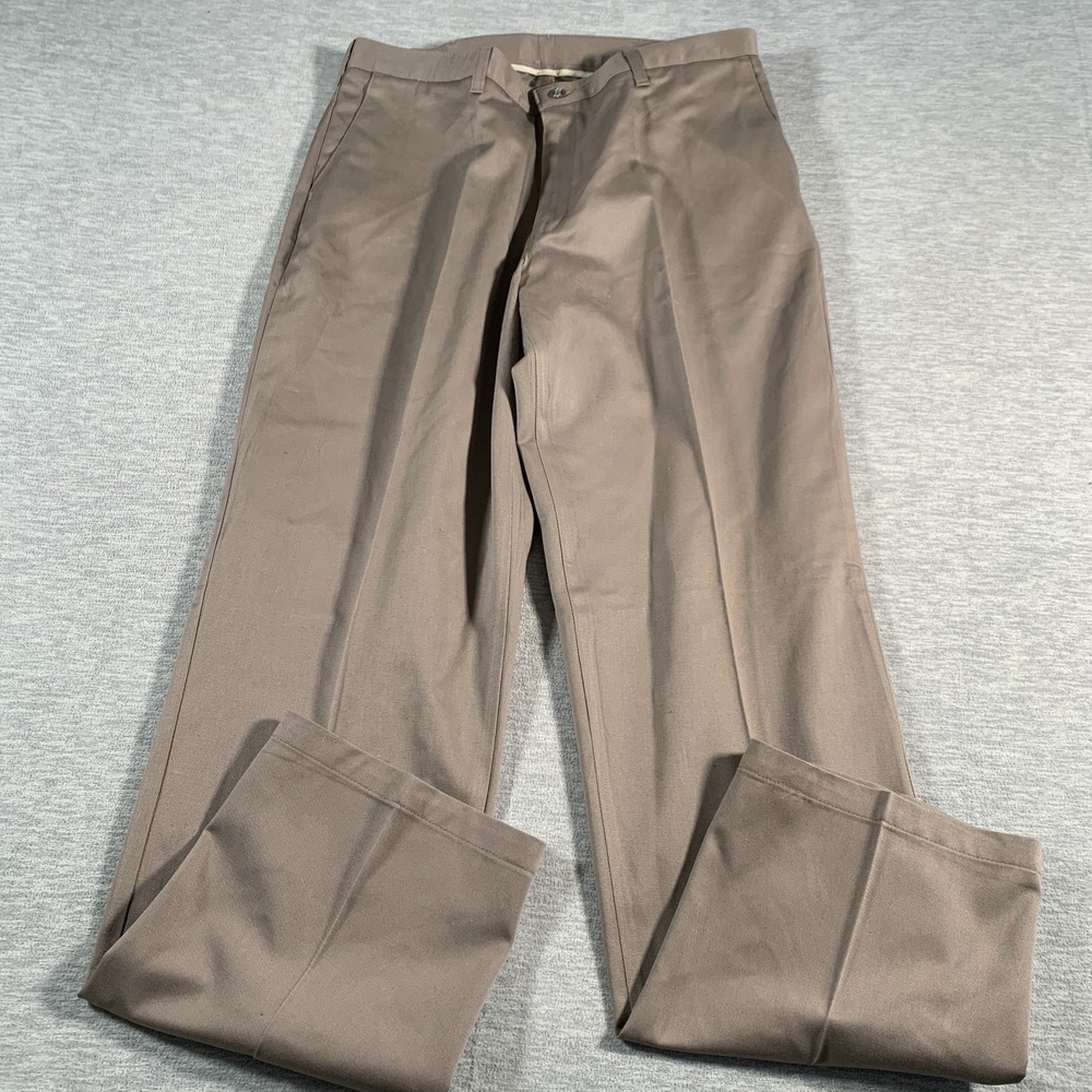 Lee Pants Mens 36x34 Brown Stain Resistant Khakis Wrinkle Free Plain Front NWT